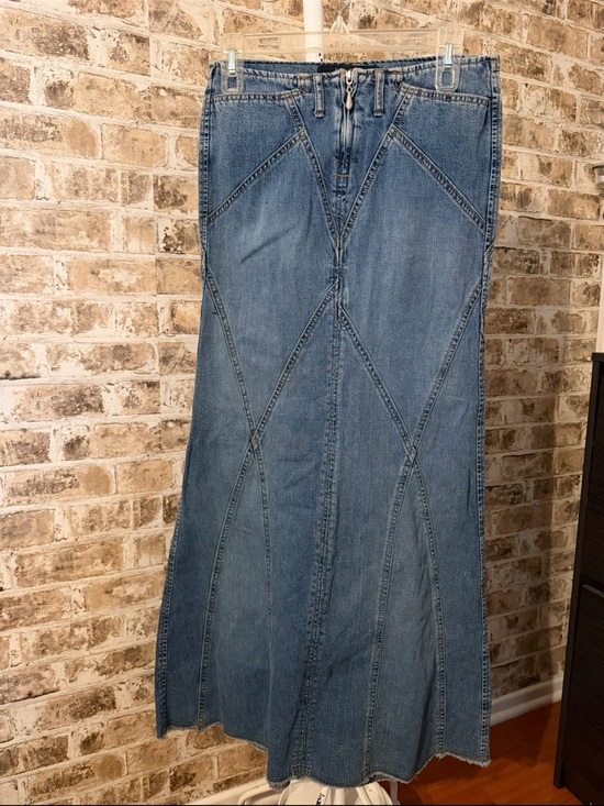 Billy Blues Dresses & Skirts - Women's y2k Denim Maxi Skirt with Panel Stitching